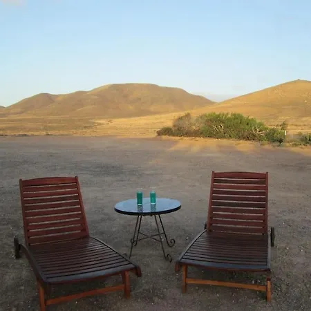 Descanso En Espacio Natural Con Vistas